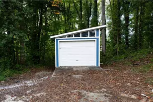 204 & 208 Horseshoe Bend, Winston-Salem, NC 27101 - Photo 41