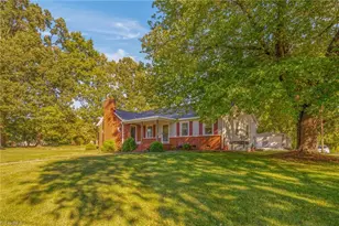 720 Pitcher Ave, Eden, NC 27288 - Photo 35