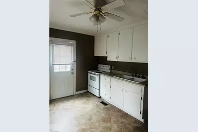 111 Summit Avenue, Burlington, NC 27215 - Photo 15