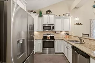 125 Rannoch Court, Winston-Salem, NC 27107 - Photo 7