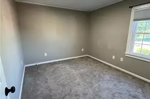 3402 Edgefield Rd, Greensboro, NC 27409 - Photo 15