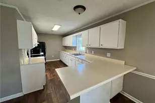 3402 Edgefield Rd, Greensboro, NC 27409 - Photo 7