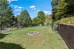1391 Somerset Cove Dr, Winston-Salem, NC 27103 - Photo 39