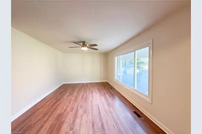126 Vista Way Drive, Kernersville, NC 27284 - Photo 5