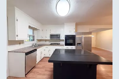 126 Vista Way Drive, Kernersville, NC 27284 - Photo 7