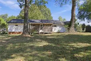4077 Ramseur Julian Rd, Liberty, NC 27298 - Photo 17