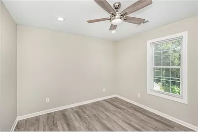 1052 W Bank Street #02, Winston-Salem, NC 27101 - Photo 3