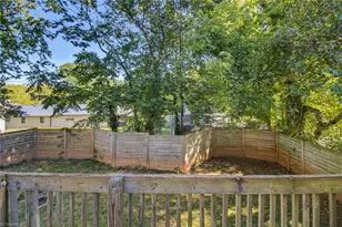 202 E 4th St, Lexington, NC 27292 - Photo 17