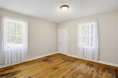 202 E 4th Street, Lexington, NC 27292 - Photo 11
