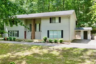 709 Frazier Ln, Reidsville, NC 27320 - Photo 1