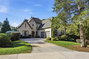 4090 Carriage Manor Cove, Winston-Salem, NC 27106 - Photo 3