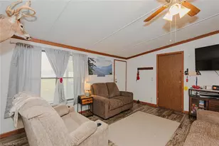 1429 Newnam Rd, Pelham, NC 27311 - Photo 9