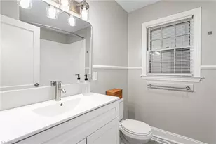 219 Matt Pl, Greensboro, NC 27405 - Photo 17