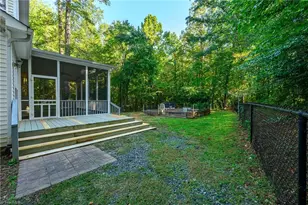 2026 Thoroughbred Dr, Hillsborough, NC 27278 - Photo 33