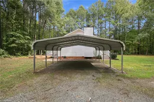 5822 Mill Pointe Ln, Efland, NC 27243 - Photo 35