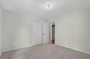1001 Kings Arms Ct, High Point, NC 27262 - Photo 9