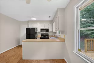 1001 Kings Arms Ct, High Point, NC 27262 - Photo 19