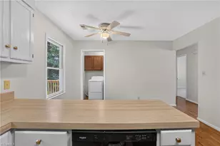 1001 Kings Arms Ct, High Point, NC 27262 - Photo 17