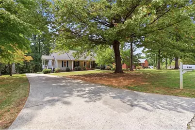 856 Lakeview Drive, Thomasville, NC 27360 - Photo 27