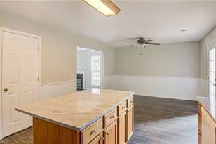 5902 River Glen Dr, Greensboro, NC 27455 - Photo 13