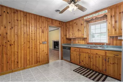126 Andrews Avenue, Graham, NC 27253 - Photo 7