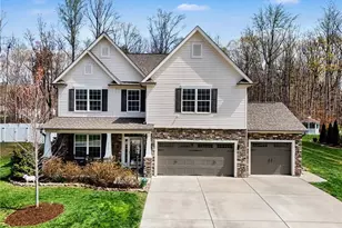 2543 Redwood Hill Ct, Kernersville, NC 27284 - Photo 1