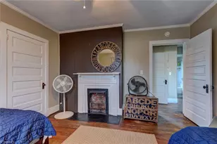 2502 Cypress St, Greensboro, NC 27405 - Photo 7