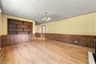 741 Kennedy Rd, Thomasville, NC 27360 - Photo 5