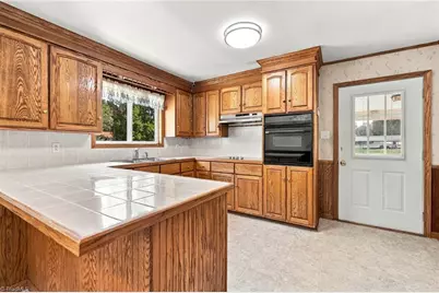 741 Kennedy Road, Thomasville, NC 27360 - Photo 7