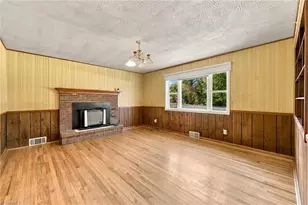 741 Kennedy Rd, Thomasville, NC 27360 - Photo 3