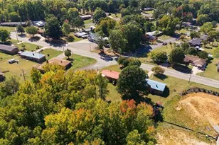 741 Kennedy Rd, Thomasville, NC 27360 - Photo 33