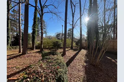 2509 Westmoreland Drive, Greensboro, NC 27408 - Photo 27
