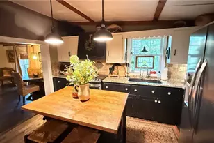 231 Crissman Ln, Dobson, NC 27017 - Photo 17