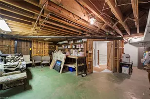 1010 Kenleigh Cir, Winston-Salem, NC 27106 - Photo 39