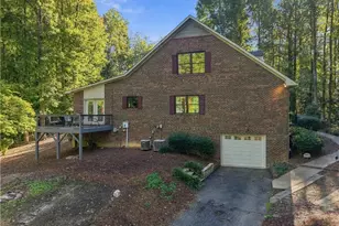 1320 Pennrose Dr, Reidsville, NC 27320 - Photo 9