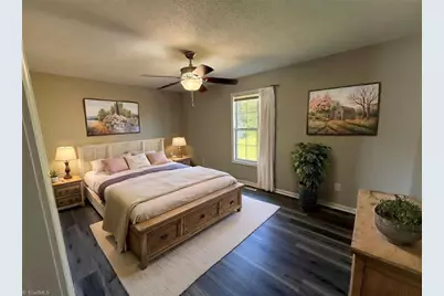 211 Foy Avenue, Lexington, NC 27292 - Photo 15