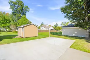 820 Lee St, Gibsonville, NC 27249 - Photo 37