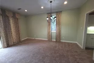 203 Forest View Ct, Winston-Salem, NC 27104 - Photo 5