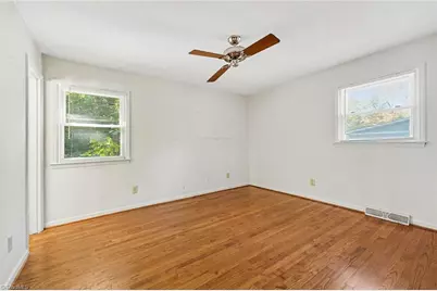 5311 Bennington Drive, Greensboro, NC 27410 - Photo 9