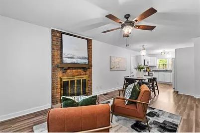 2607 New Garden Road E, Greensboro, NC 27455 - Photo 15