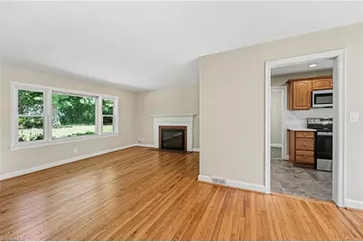 3708 Parkwood Drive, Greensboro, NC 27403 - Photo 15