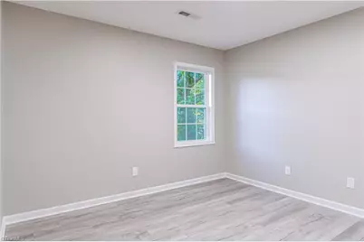 3 Ivyglen Court, Greensboro, NC 27406 - Photo 35