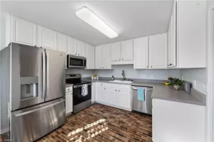 3709 Tartan Ln, Burlington, NC 27215 - Photo 5