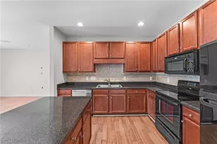 6831 Hanesbrook Cir, Clemmons, NC 27012 - Photo 15