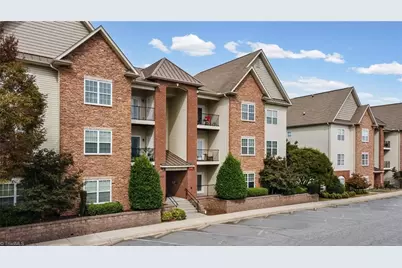 6831 Hanesbrook Circle #104, Clemmons, NC 27012 - Photo 3