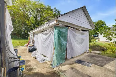 413 Greenwood Street, Eden, NC 27288 - Photo 23