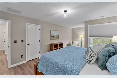7 Shelburne Court, Greensboro, NC 27455 - Photo 19
