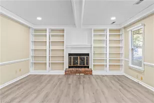 65 Carrisbrooke Ln, Winston-Salem, NC 27104 - Photo 3