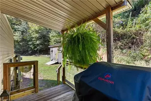 99 Lynn Ln, Glade Valley, NC 28627 - Photo 25