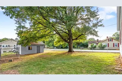 1024 Lawson Street, Eden, NC 27288 - Photo 33